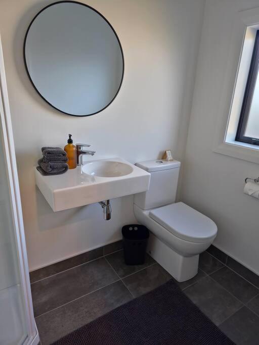 Apartment 2 - Haddin Court - Stunning Executive Blenheim Kültér fotó